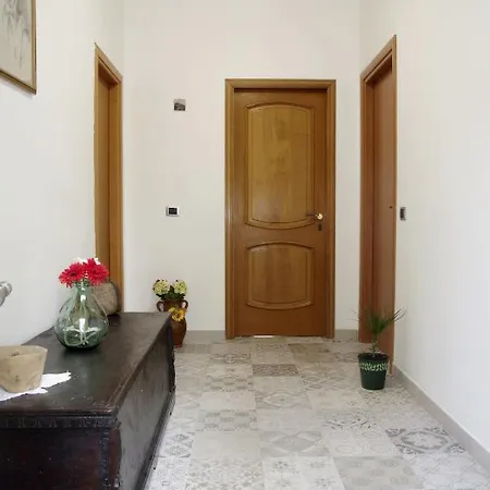 Sole Dell'alcantara *